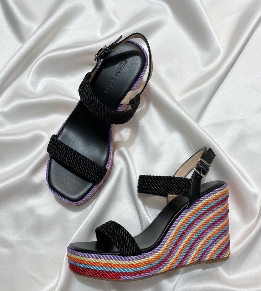 Sandali neri con fascette in corda e zeppa multicolor - dettaglio zeppa multicolor