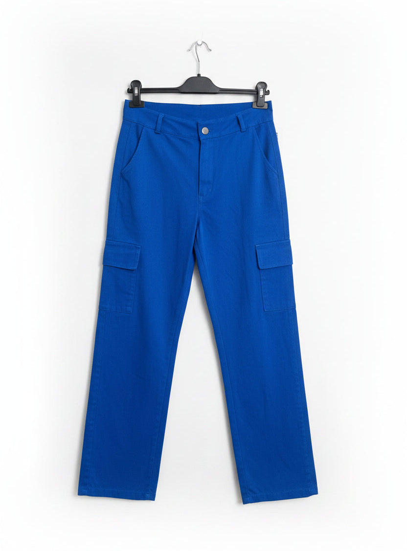 Pantaloni cargo con tasche laterali
