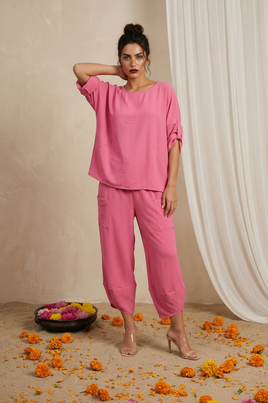 Women's Casual Two-Piece Pink Lounge Set - Loose Top and Cropped Pants