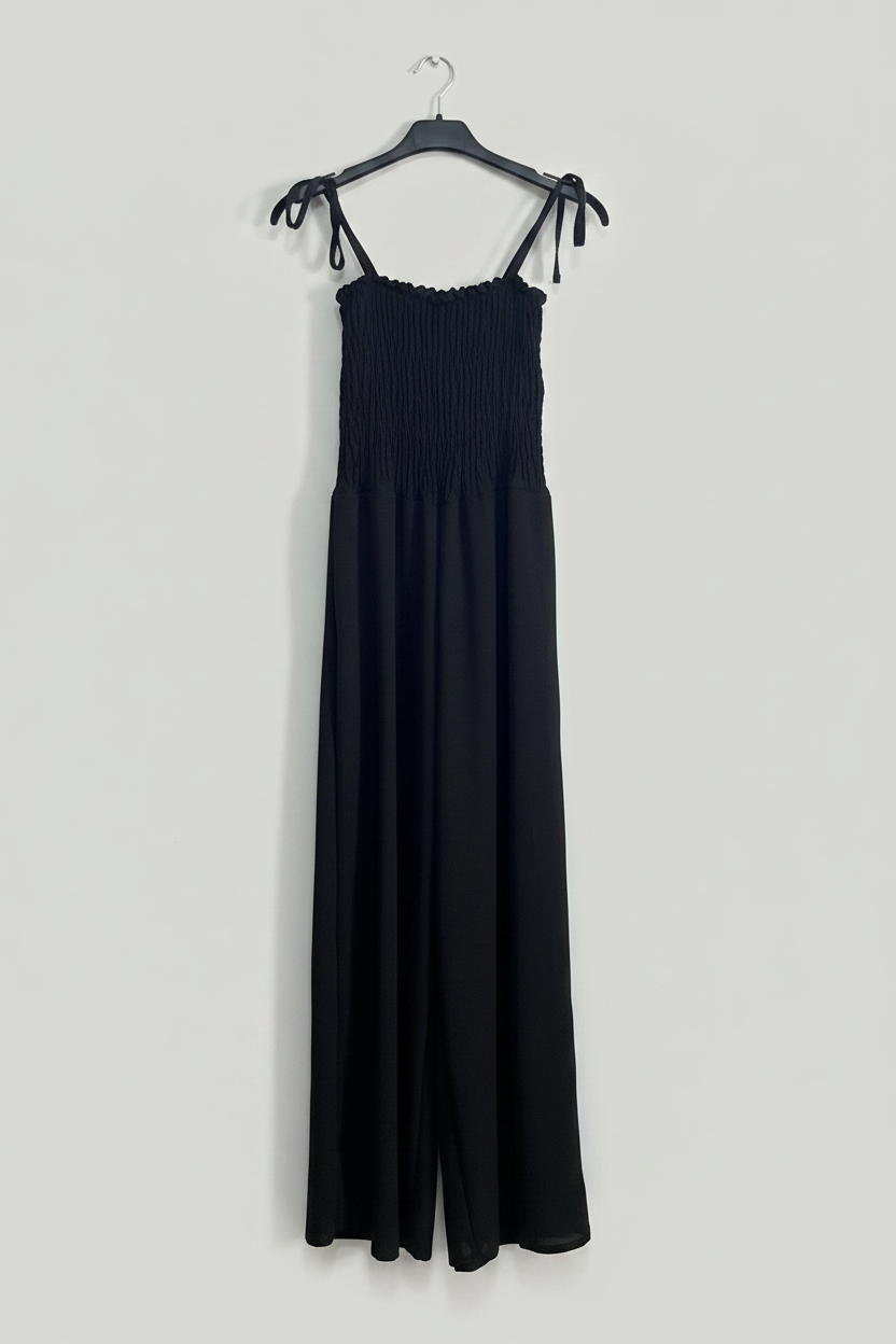 Tuta jumpsuit bianca con corpino smock