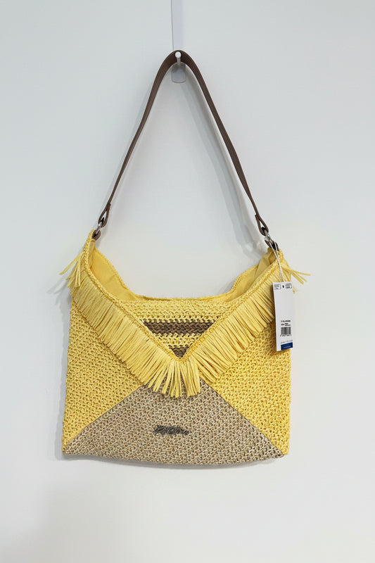 Borsa hobo in rafia bicolor giallo e sabbia con frange - vista frontale con tracolla
