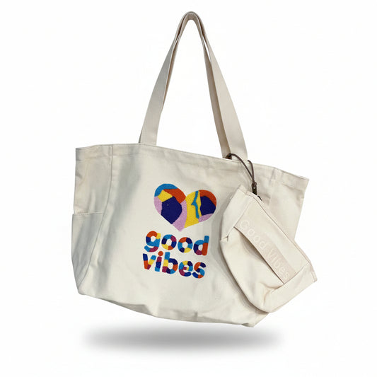 Tote bag in canvas avorio Good Vibes con cuore ricamato e pochette abbinata