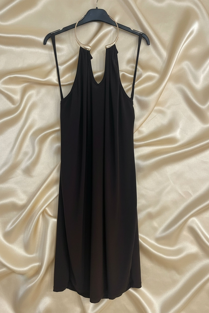 Abito curvy  con colllana rigida  integrata – Taglia Unica 48/54(in saldo)