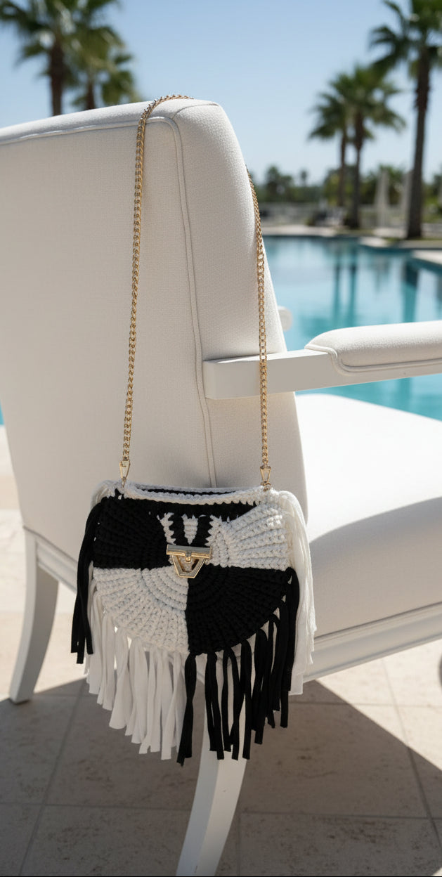 Borsa rotonda stile macramé