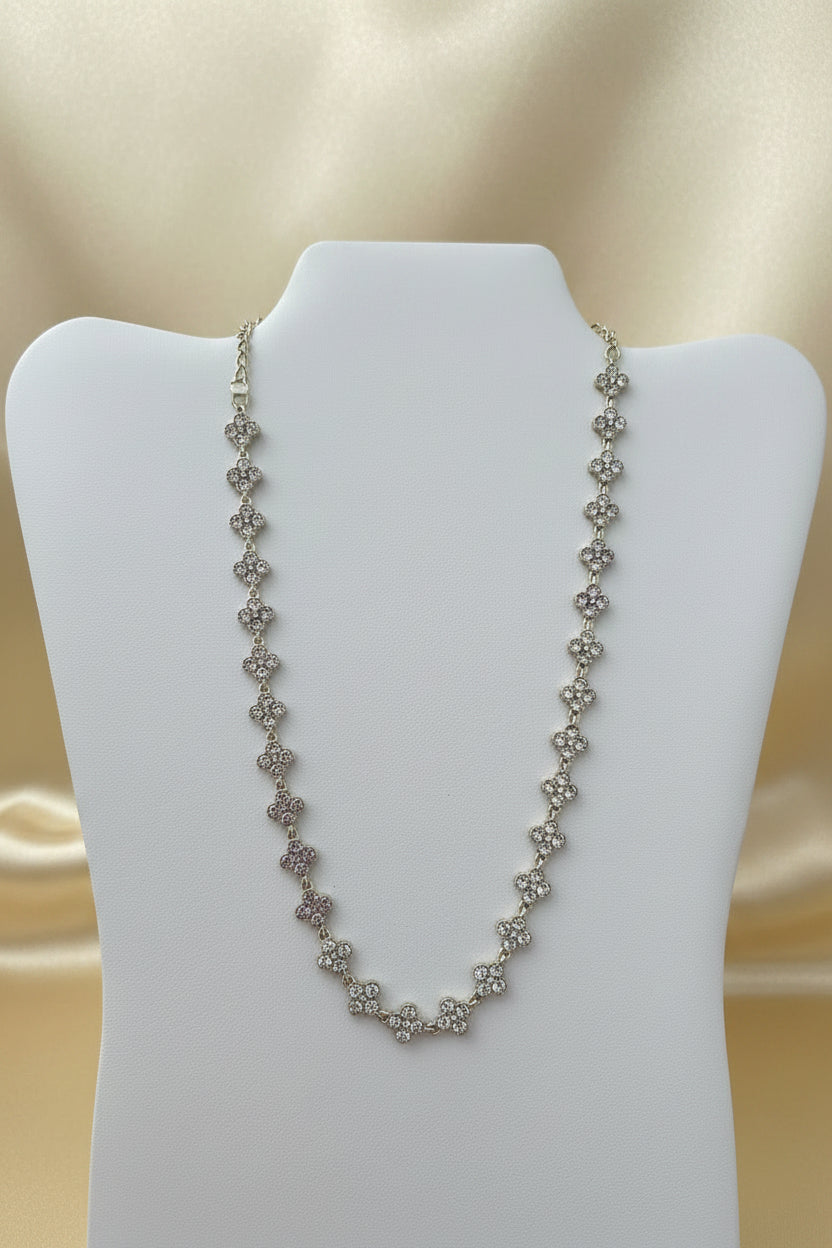 Collana fiori di cristallo bianco
