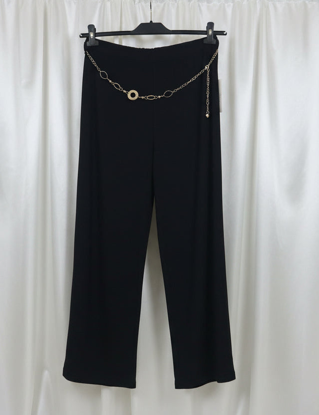 Pantaloni a gamba larga neri con cintura a catena argentata - variante