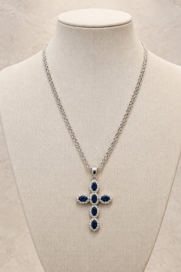Collana argentata con croce di pietre ovali blu scuro