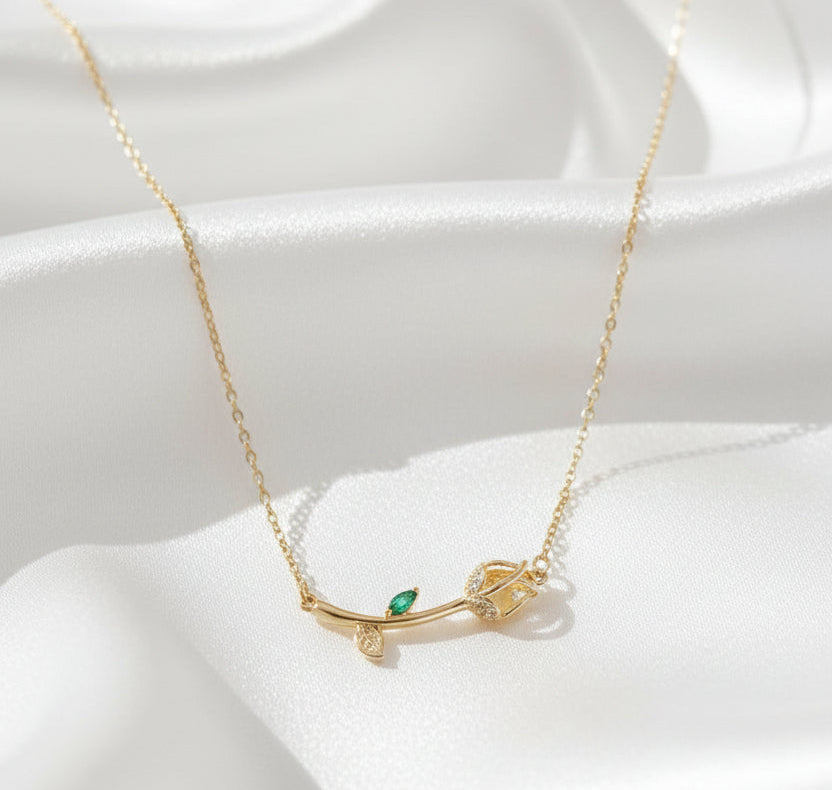 Collana "Tulipano" con ramoscello dorato