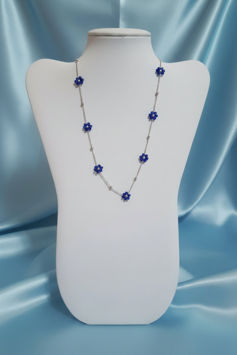 Collana "Primavera"con fiorellini (varie colorazioni)