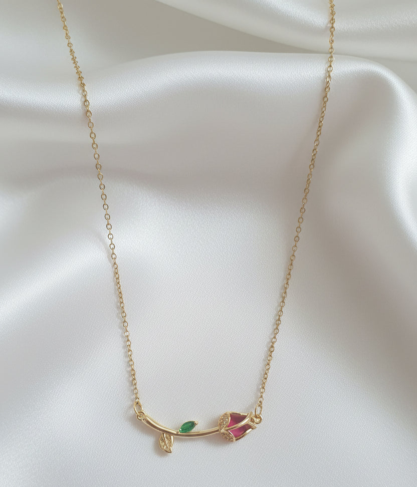 Collana "Tulipano" con ramoscello dorato